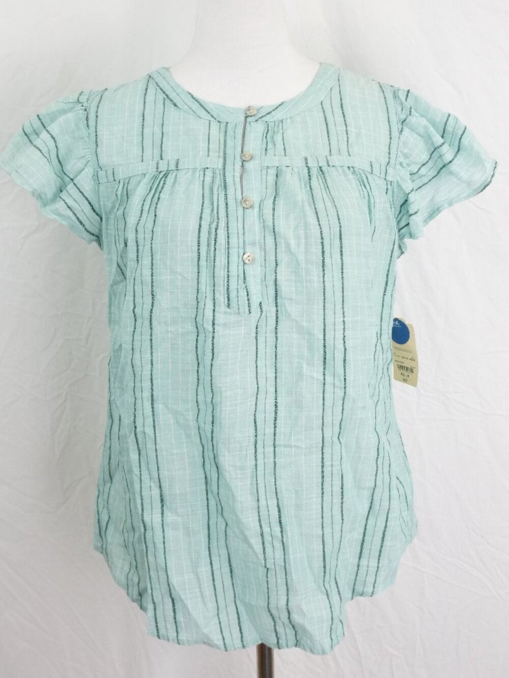 NWT St. John's Bay Womens Medium Green Stiped Top 100% cotton